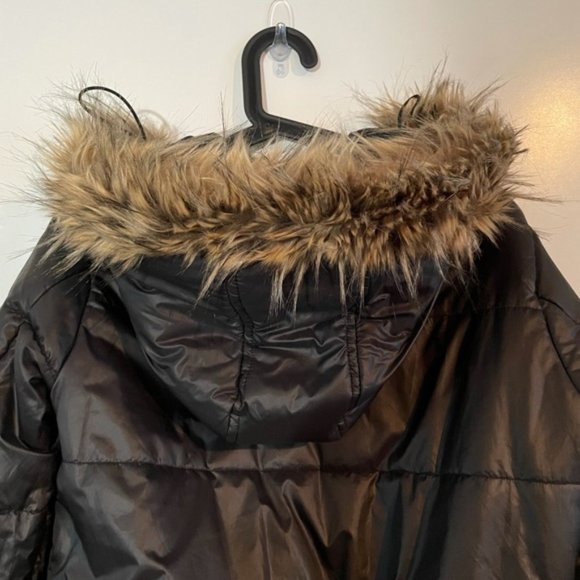 COPY - Garage Reversible Puffer Jacket - Picture 4 of 7